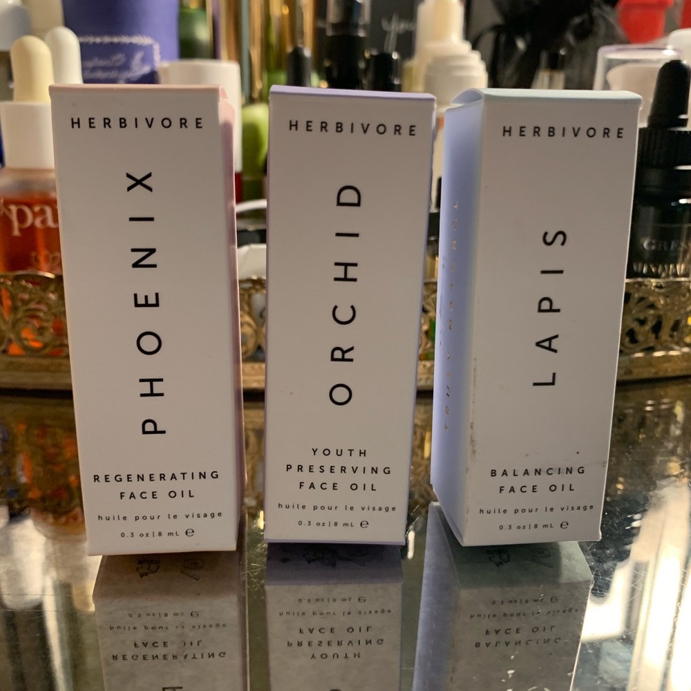 Herbivore Botanicals mini trio oil